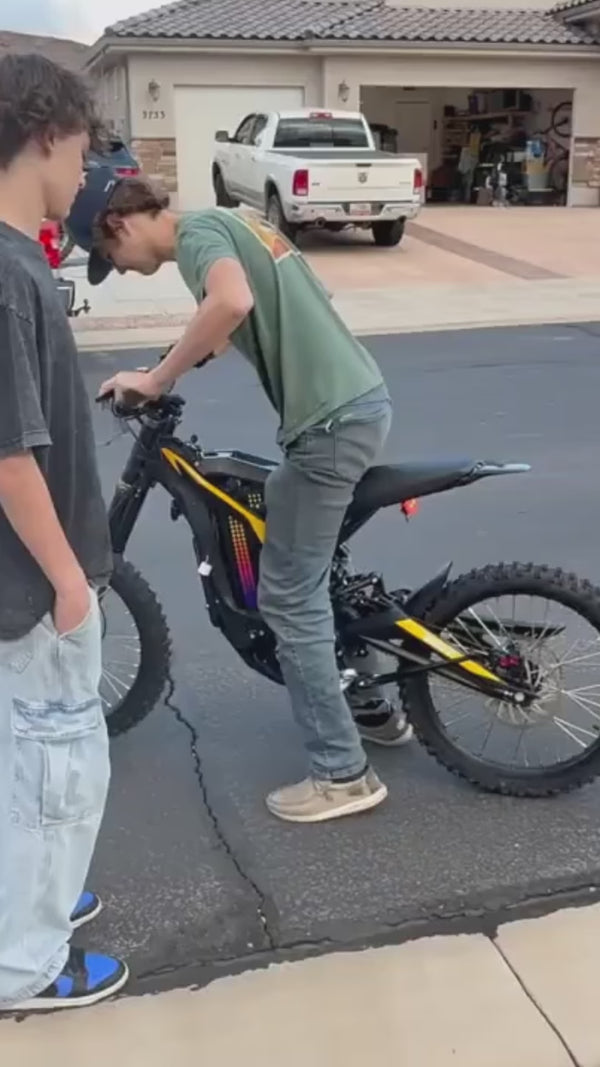 Vertical Video Thumbnail